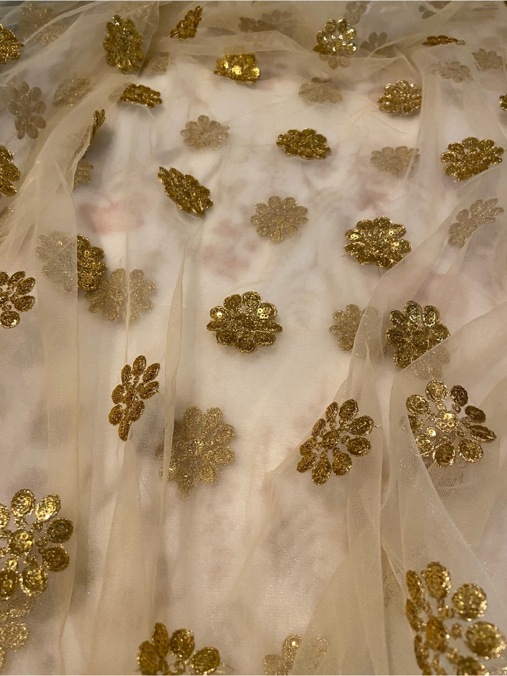 Indian Elegant Floral Gold Sequin Cream and Green Women's Net Scarf Dupatta Veil - Picture 3 of 6